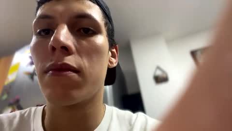 Snapshot of hefesto_69 chatting on 12-24-24, 07:49 hefesto_69 online show from 12-24-24, 07:49