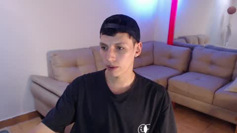 Snapshot of hefesto_69 chatting on 12-27-24, 09:43 hefesto_69 online show from 12-27-24, 09:43