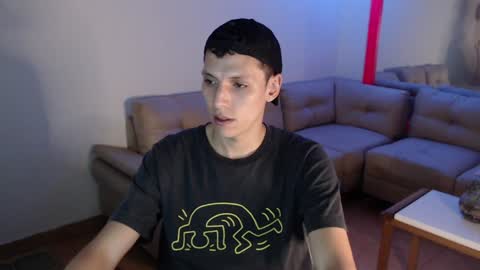 Snapshot of hefesto_69 chatting on 01-02-25, 11:27 hefesto_69 online show from 01-02-25, 11:27