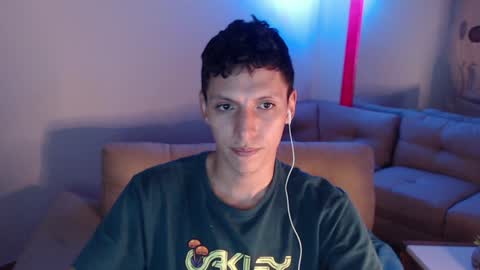 Snapshot of hefesto_69 chatting on 01-23-25, 12:46 hefesto_69 online show from 01-23-25, 12:46