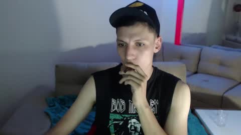 Snapshot of hefesto_69 chatting on 03-02-25, 12:31 hefesto_69 online show from 03-02-25, 12:31