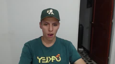 hefesto_69 online show from 11-12-25, 02:56