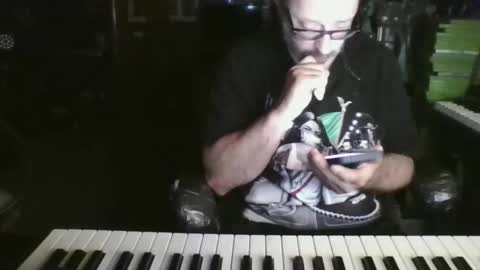 Snapshot of heguy46 chatting on 05-18-26, 06:19 heguy46 online show from 05-18-26, 06:19