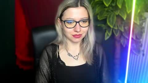 Heidi online show from 04-27-26, 04:32