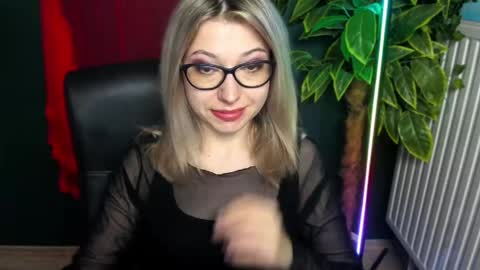 Heidi online show from 05-28-26, 05:16