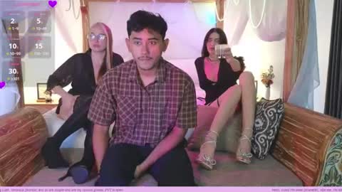 Heidi brunette Foxy red head and Carrie blondie online show from 06-19-26, 03:33