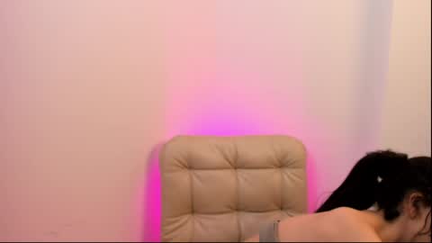 Snapshot of heidipalmer chatting on 06-04-26, 01:55 Heidi Palmer online show from 06-04-26, 01:55