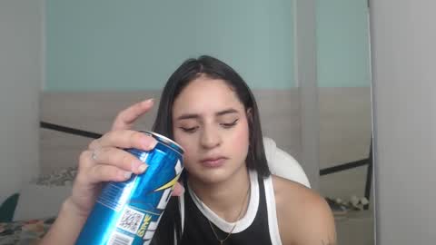 Heidy  online show from 01-11-25, 08:21