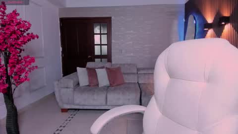 Heidy online show from 03-10-26, 03:33