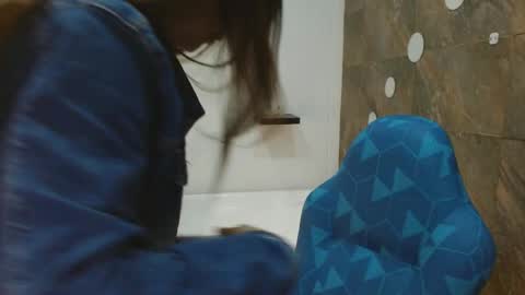 Heidy online show from 05-19-26, 12:33