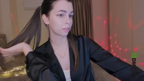 Heiley online show from 03-10-25, 06:01