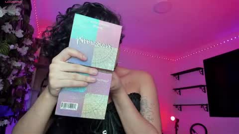 Heka Prudence online show from 04-14-26, 03:12