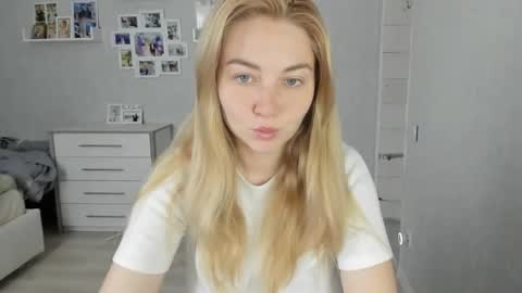 Helen sven online show from 06-05-26, 07:03