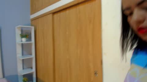 Snapshot of helen_jonesx chatting on 02-17-26, 12:01 helen online show from 02-17-26, 12:01