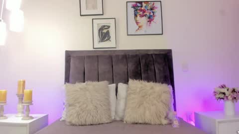 Helen  online show from 04-25-26, 01:41