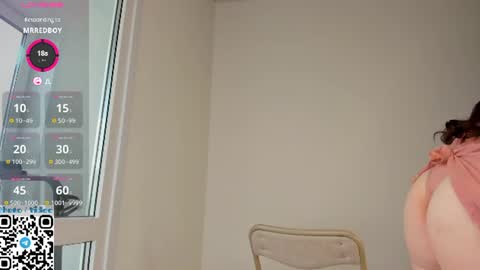 Snapshot of helen_sparkk chatting on 06-13-26, 01:14 helen_sparkk online show from 06-13-26, 01:14