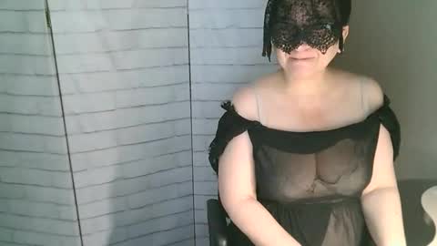Helen online show from 05-02-26, 04:06