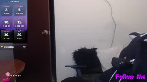 Snapshot of helena_olivet chatting on 03-11-26, 07:03 HELENA online show from 03-11-26, 07:03