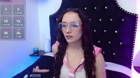 Helene online show from 01-23-25, 01:13