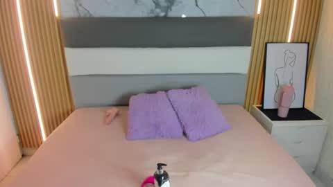   online show from 06-09-26, 08:31