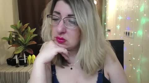 Snapshot of helenenigma chatting on 02-05-25, 10:55 helenenigma online show from 02-05-25, 10:55