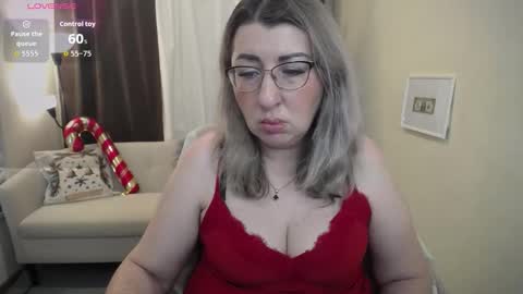 Snapshot of helenenigma chatting on 11-25-25, 07:36 helenenigma online show from 11-25-25, 07:36