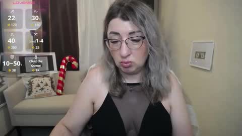 Snapshot of helenenigma chatting on 11-27-25, 07:38 helenenigma online show from 11-27-25, 07:38