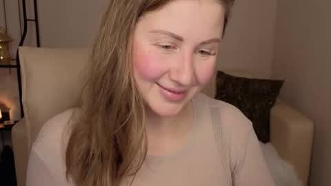 Snapshot of helens_lov chatting on 11-03-25, 02:02 Helen online show from 11-03-25, 02:02