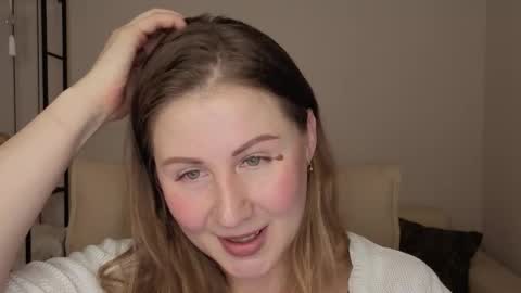 Snapshot of helens_lov chatting on 11-28-25, 02:03 Helen online show from 11-28-25, 02:03