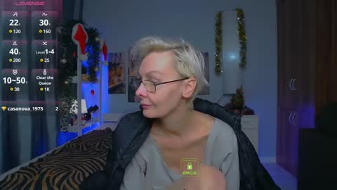 Helga online show from 12-24-24, 07:44