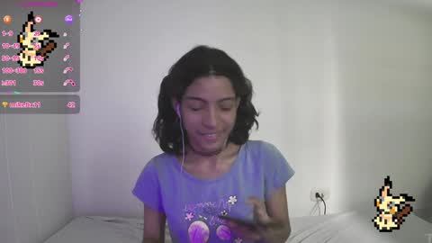 Helia Transfem and Amy online show from 01-28-25, 08:15