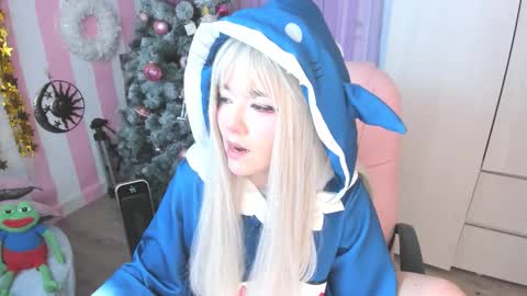 Laura online show from 01-17-26, 04:39