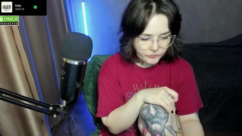 Red online show from 12-05-25, 08:38