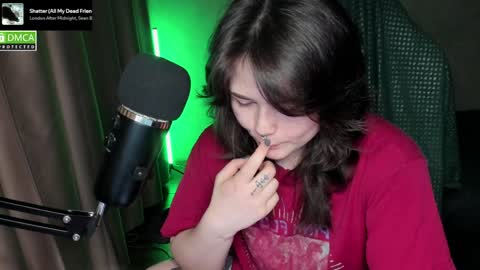 Red online show from 04-11-26, 06:56