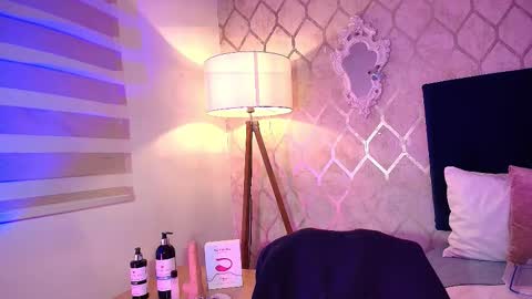 Snapshot of hellen_hell_ chatting on 10-12-25, 03:55 Hellen online show from 10-12-25, 03:55