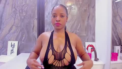 Hellen johanson online show from 04-26-26, 12:14