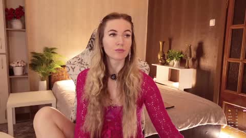 Alisia  Monday to Friday from 10 am to 4 pm GMT 2 online show from 04-23-26, 08:13