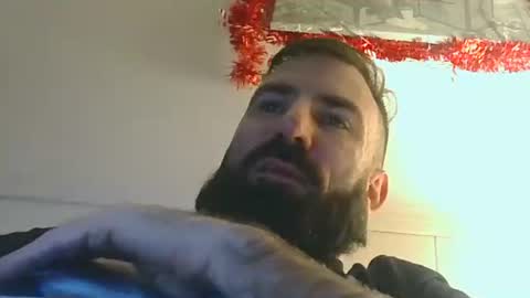 hellobunbunx0 online show from 12-18-25, 04:13