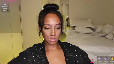 hellsd97 online show from 12-10-24, 01:32