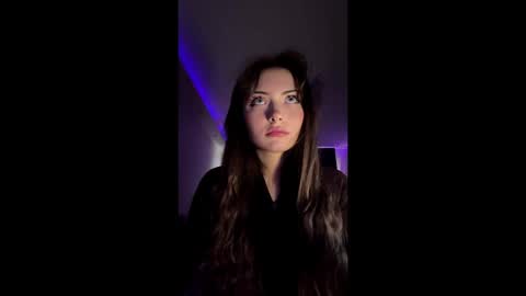 hellyluxury online show from 05-10-26, 10:20