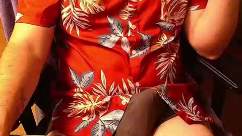 Snapshot of hendy2201 chatting on 07-24-26, 10:30 Hendrik online show from 07-24-26, 10:30