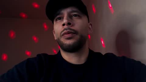 HenryAxe online show from 10-30-25, 09:44