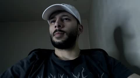 HenryAxe online show from 04-22-26, 09:55