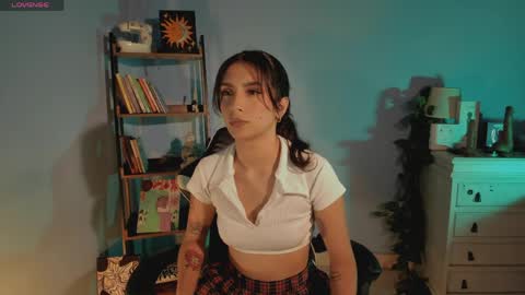 Hello I am Valentina independent Colombian model I love sensuality and pleasure welcome online show from 04-08-26, 02:55