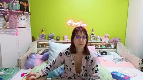 HeraLuna  online show from 04-03-26, 08:18