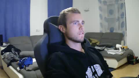 John Pearl online show from 11-15-25, 05:42