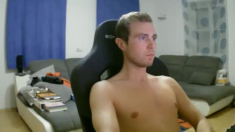 John Pearl online show from 04-01-26, 07:33