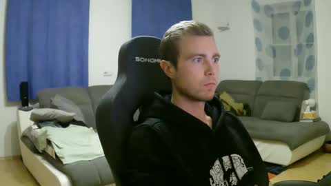 John Pearl online show from 04-03-26, 07:45