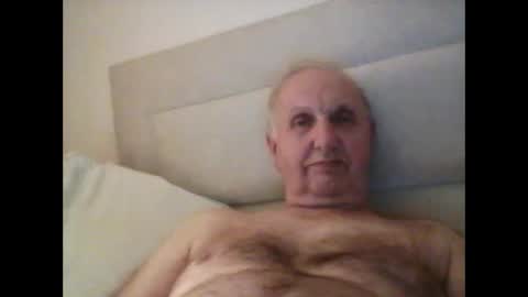 Snapshot of herdsman3 chatting on 12-27-24, 11:10 herdsman3 online show from 12-27-24, 11:10