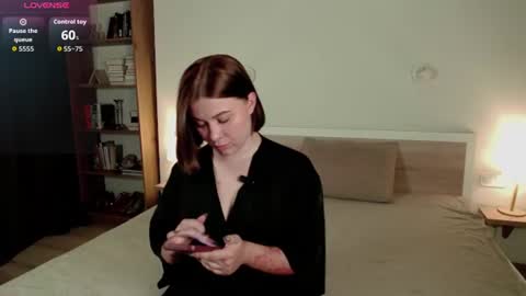 Snapshot of hermionemoon chatting on 07-01-26, 10:28 Goddess Hermione online show from 07-01-26, 10:28
